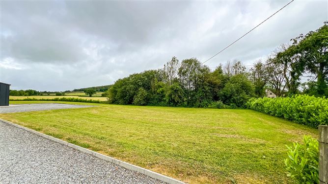 https://photos-a.propertyimages.ie/media/0/8/3/5004380/ba7bab1f-8c9a-47ba-878e-3e6d1b74b809_l.jpg