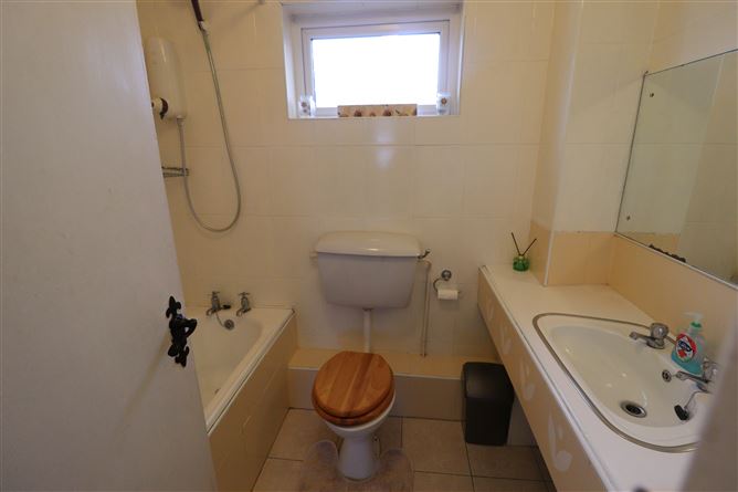 3 Churchview, Station Road,, Ballincollig, Cork