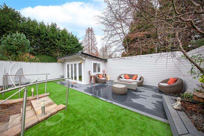 3 Whites Gate, Whites Road, Castleknock, Dublin 15
