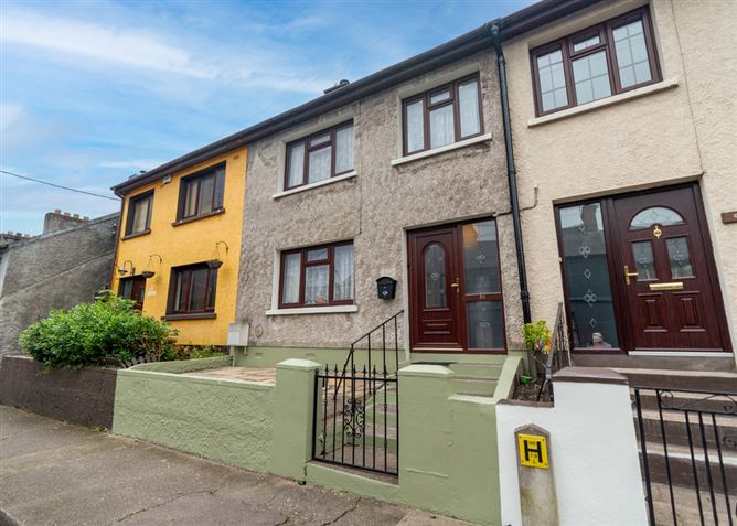 Hillgrove, 64 Commons Road, Blackpool, Cork