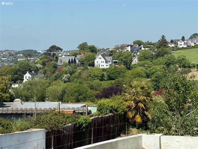 Wylde, Summercove, Kinsale, Cork