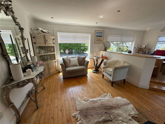 Wylde, Summercove, Kinsale, Cork