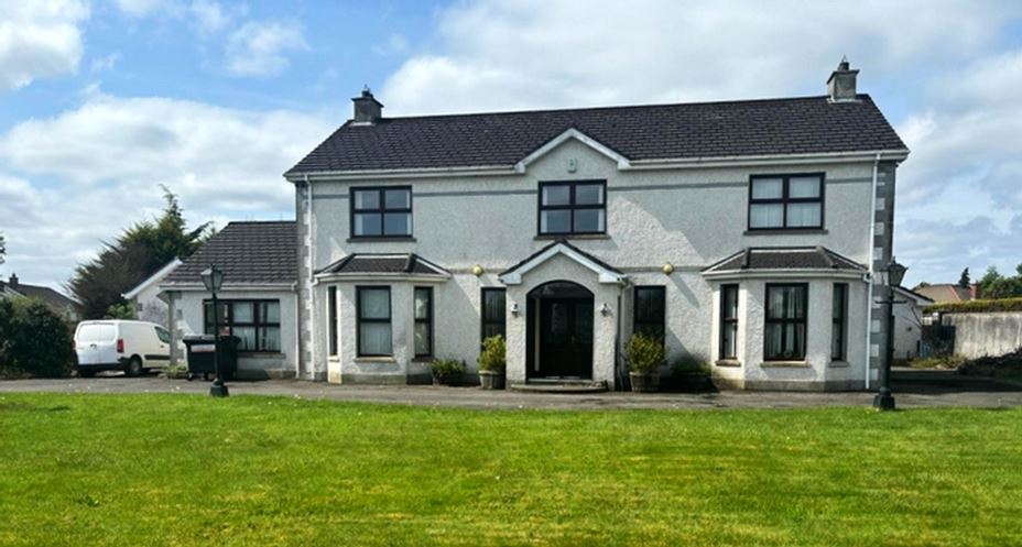 No. 1 Pine Point, Glebe, Letterkenny, Co. Donegal