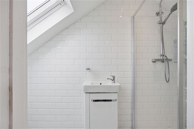Photo 16 of 19 — 30 Shantalla Drive, Beaumont, Dublin 9