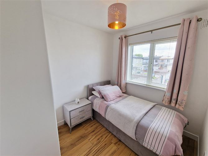 Photo 21 of 32 — 9 Tradaree Court, Shannon, Co. Clare