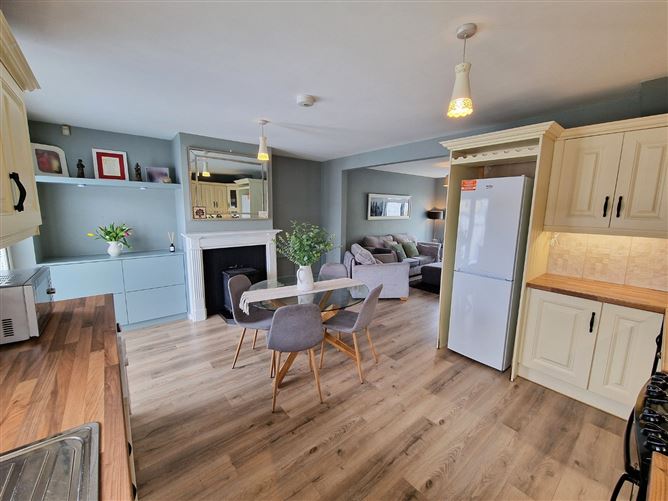 Photo 12 of 32 — 9 Tradaree Court, Shannon, Co. Clare