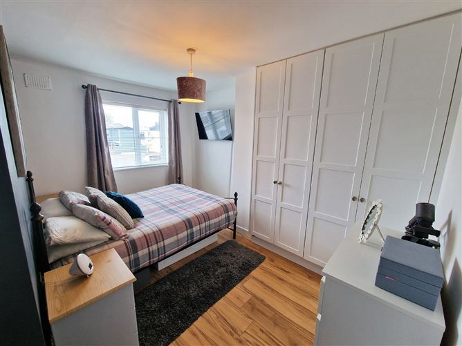 Photo 17 of 32 — 9 Tradaree Court, Shannon, Co. Clare