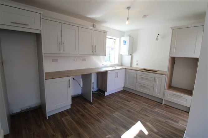 54 The Woodlands, Castletown, Celbridge, Co. Kildare