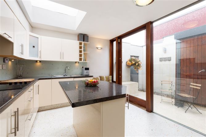 9 Great Western Square, Phibsborough, Dublin 7