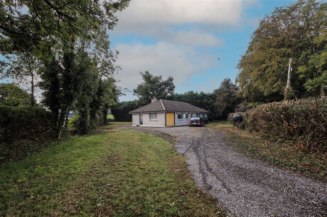 Three Oaks, Ballymacmoy, Killavullen, Mallow, Cork