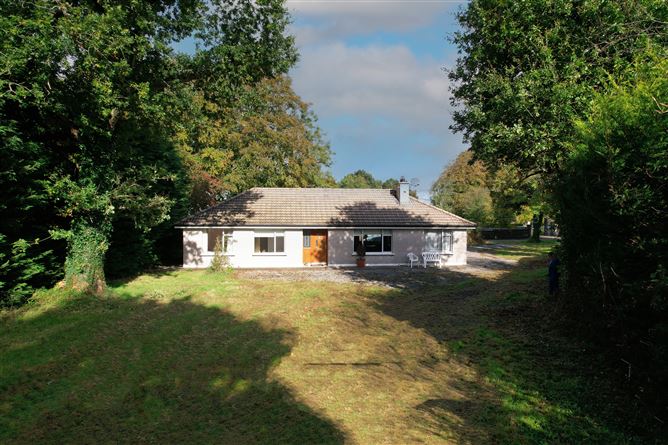 Three Oaks, Ballymacmoy, Killavullen, Mallow, Cork