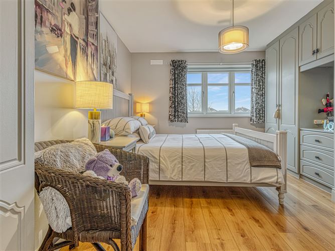 24 The Park, Liffey Hall, Newbridge, Kildare
