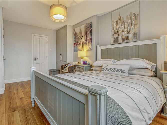 24 The Park, Liffey Hall, Newbridge, Kildare