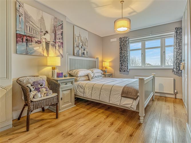 24 The Park, Liffey Hall, Newbridge, Kildare