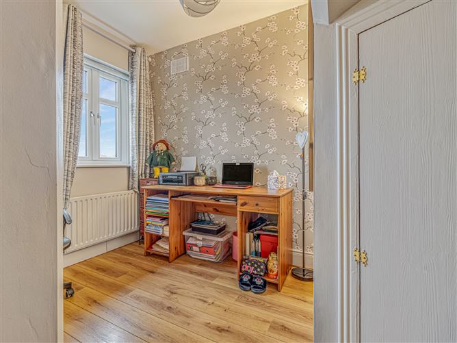24 The Park, Liffey Hall, Newbridge, Kildare