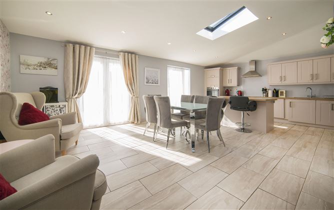 55 Mellowes Park , Finglas West, Finglas, Dublin