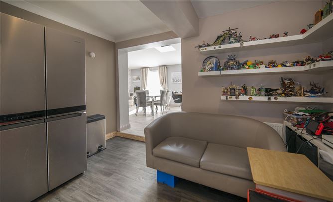 55 Mellowes Park , Finglas West, Finglas, Dublin
