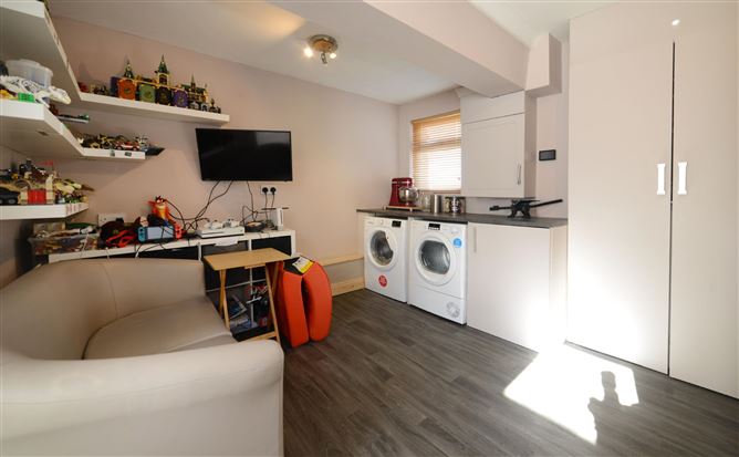 55 Mellowes Park , Finglas West, Finglas, Dublin
