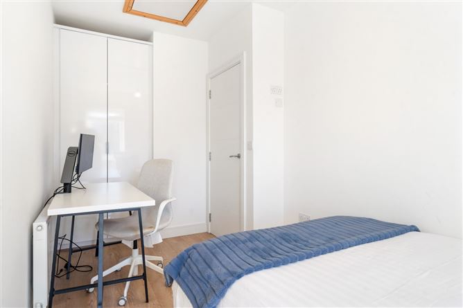 30 Parkside Drive, Balgriffin, Dublin 13