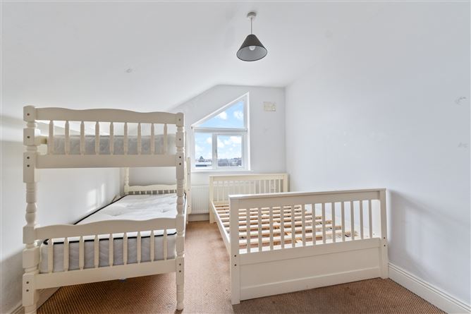 65 Fionnuisce, Doughiska, Ballybane, Galway