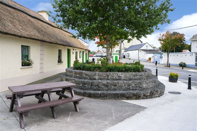 6 Cruises Hill, Naul Village, Naul, Co. Dublin