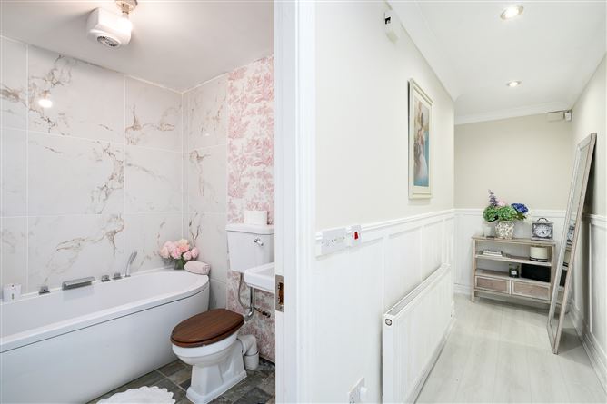 6 Cruises Hill, Naul Village, Naul, Co. Dublin