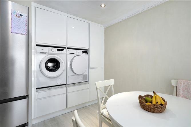 6 Cruises Hill, Naul Village, Naul, Co. Dublin