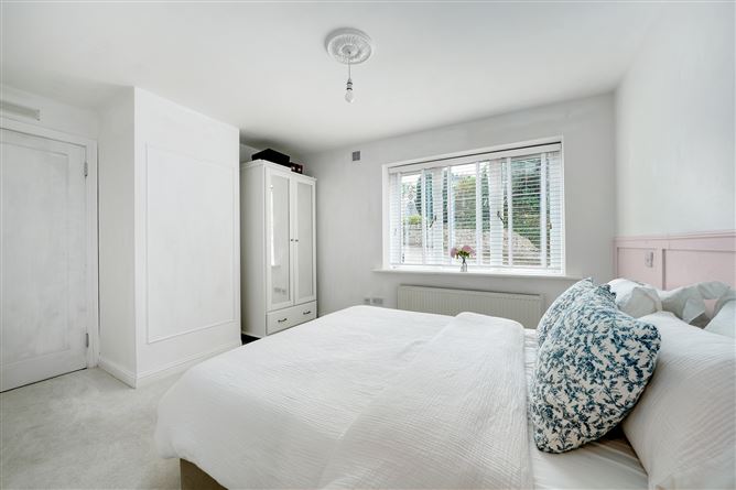 6 Cruises Hill, Naul Village, Naul, Co. Dublin