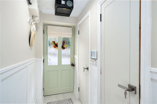 6 Cruises Hill, Naul Village, Naul, Co. Dublin