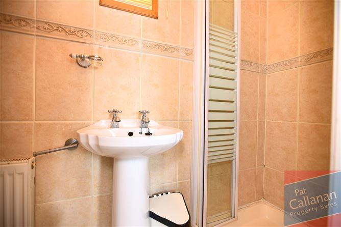 31 Dunard, Craughwell, Co. Galway