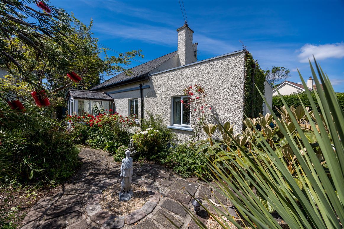Iona, Suncroft Avenue, Portmarnock, Co. Dublin