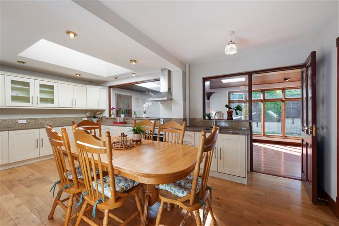 Photo 9 of 24 — 7 Balally Road, Dundrum,   Dublin 16