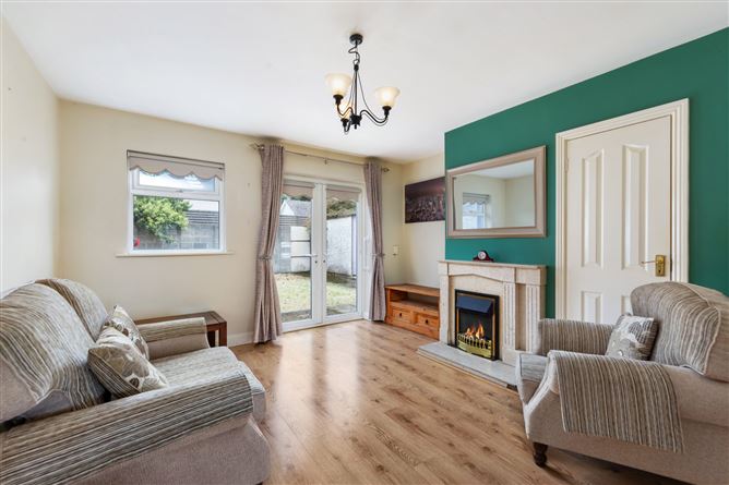 Photo 3 of 11 — 4 Quarry Drive, Perrystown, Dublin 12