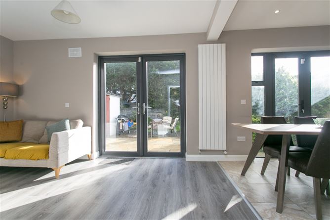 30 Lakelands Crescent, Stillorgan, Co. Dublin