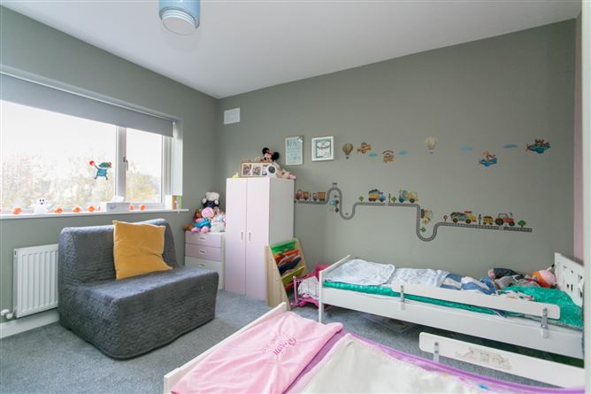 30 Lakelands Crescent, Stillorgan, Co. Dublin