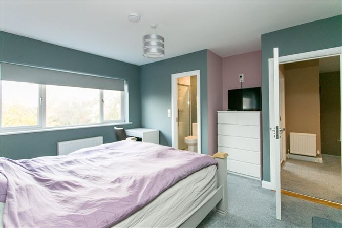 30 Lakelands Crescent, Stillorgan, Co. Dublin