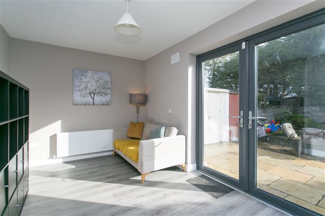 30 Lakelands Crescent, Stillorgan, Co. Dublin