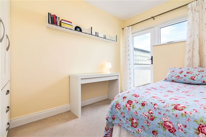 Apt. 3 Dorrins Strand, Strandhill, Co. Sligo