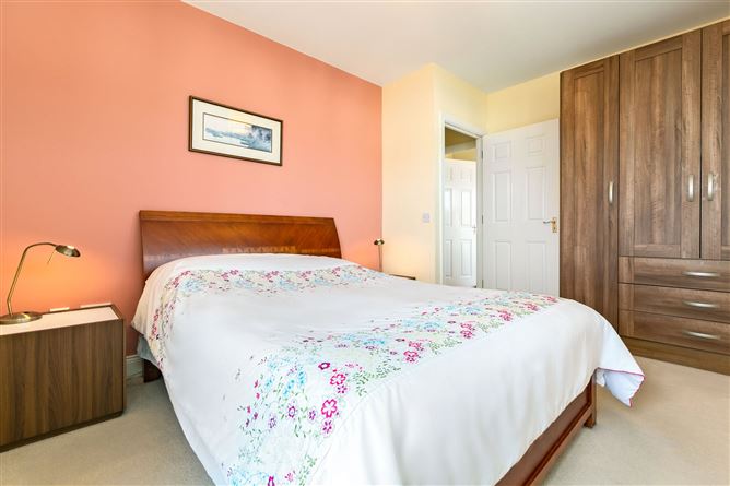 Apt. 3 Dorrins Strand, Strandhill, Co. Sligo