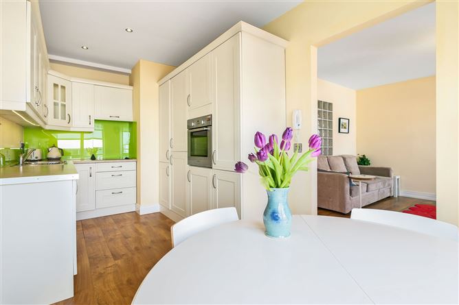 Apt. 3 Dorrins Strand, Strandhill, Co. Sligo