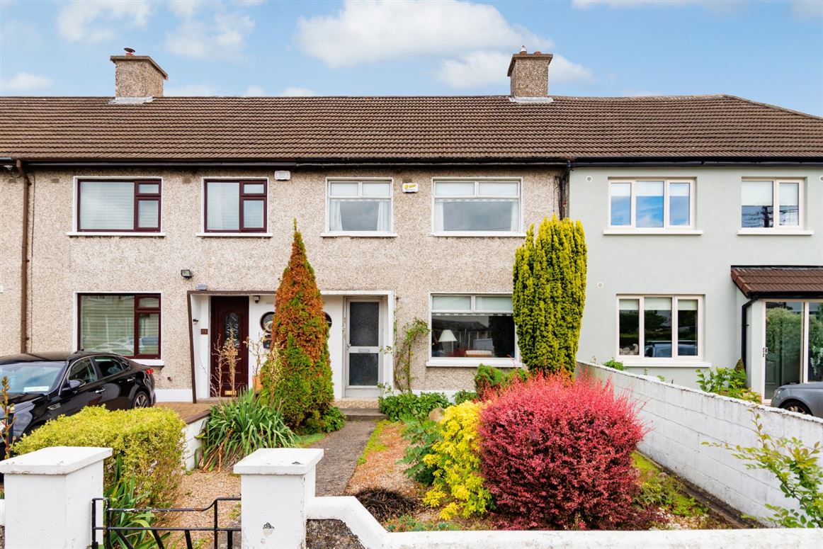 76 Whitebarn Road, Churchtown, Dublin 14
