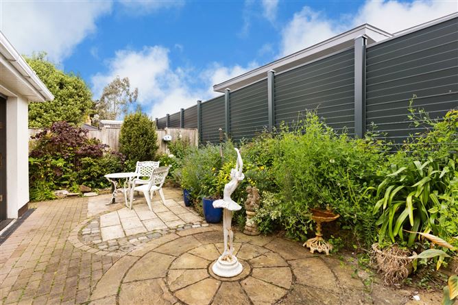 182 Ashbrook, Howth Road, Clontarf, Dublin 3