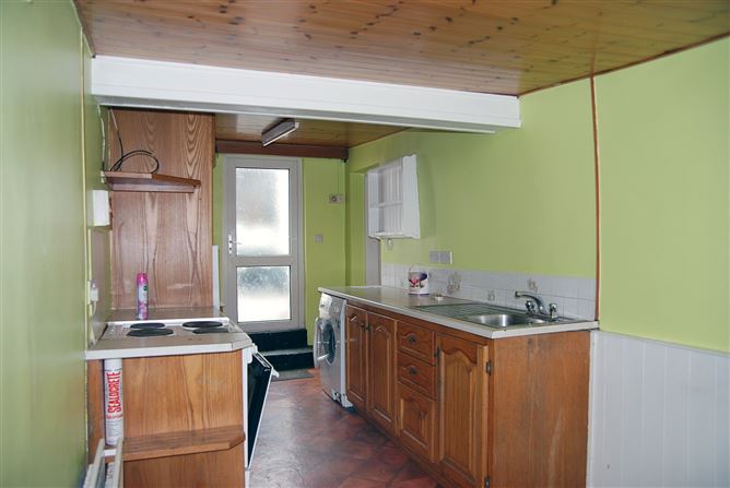 Chapel Street, Taghmon, Taghmon, Wexford