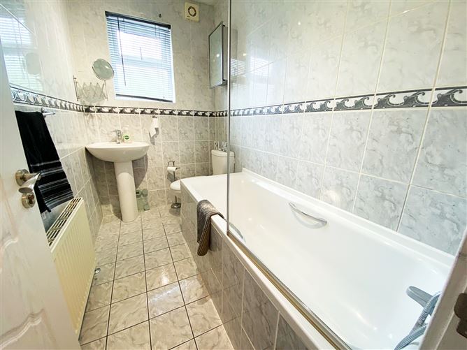 99 Mellowes Road, Finglas, Dublin 11