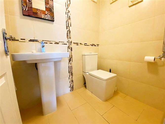 99 Mellowes Road, Finglas, Dublin 11