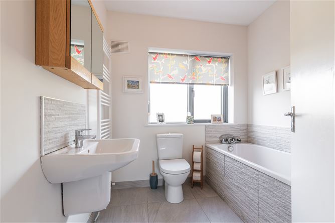 35 Drummartin Park, Goatstown, Dublin 14
