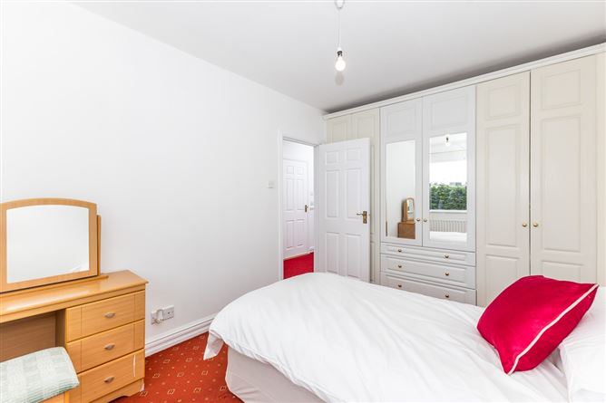 11 Hillcourt, Portmarnock,   County Dublin