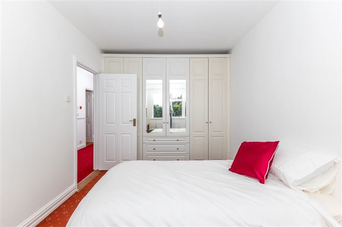 11 Hillcourt, Portmarnock,   County Dublin