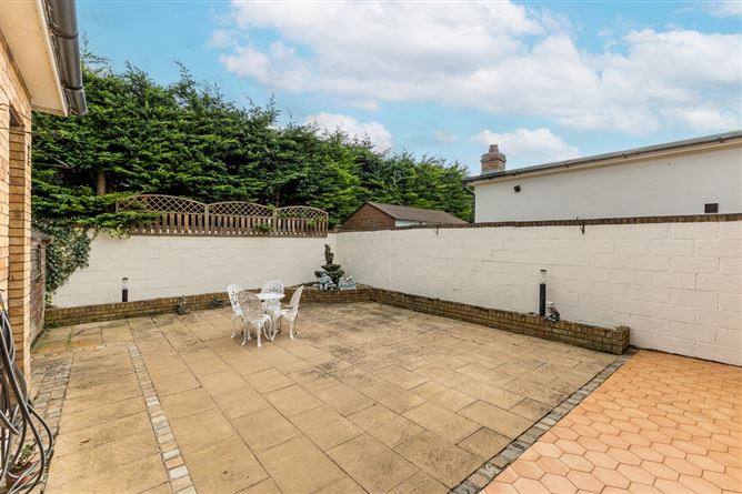 11 Hillcourt, Portmarnock,   County Dublin