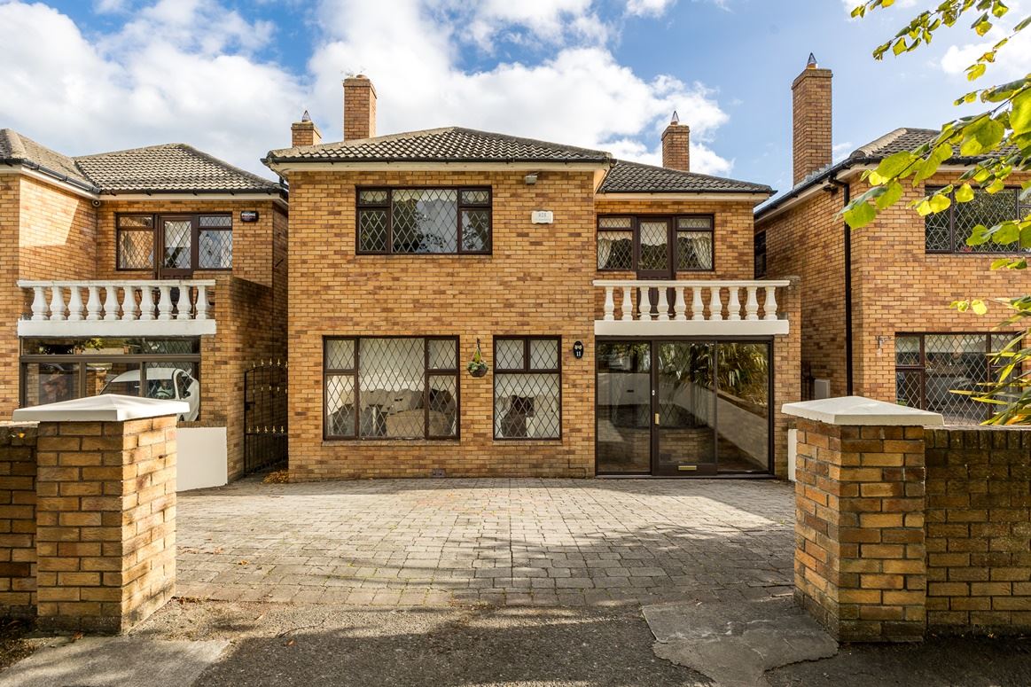 11 Hillcourt, Portmarnock,   County Dublin